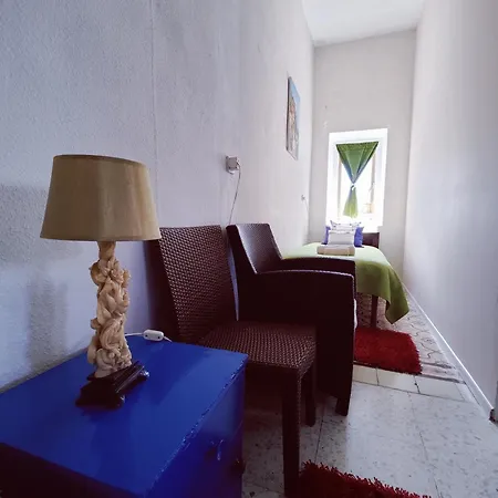 Dom wakacyjny Traditional Maltese Townhouse In